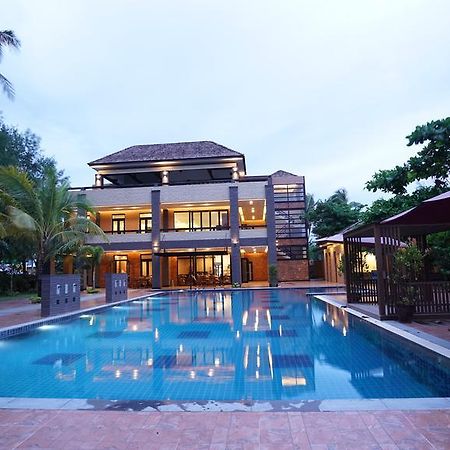 Ocean Paradise Resort Ngwesaung Exterior foto